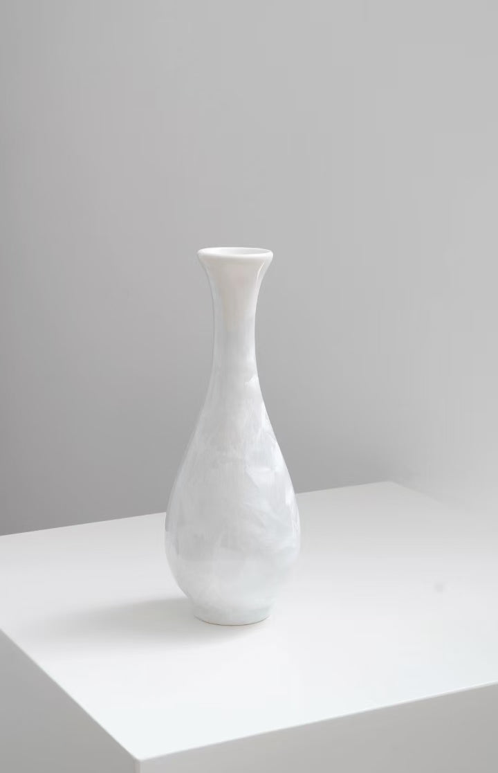 M025Chinese art vase/Ceramics are the art of fire and earth